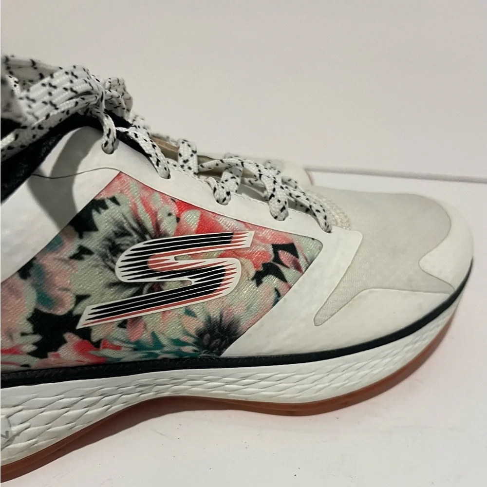 Skechers Women's Go Golf Spikeless Birdie Tropic Golf Shoe Size 6.5 Style‎ 14854